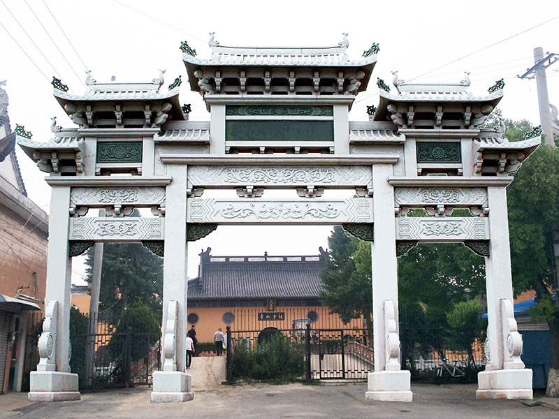 寺廟韓白衣三門石牌坊