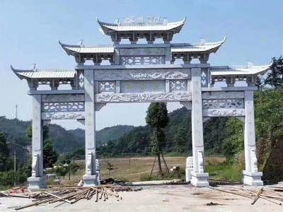 園林青石三門石牌坊