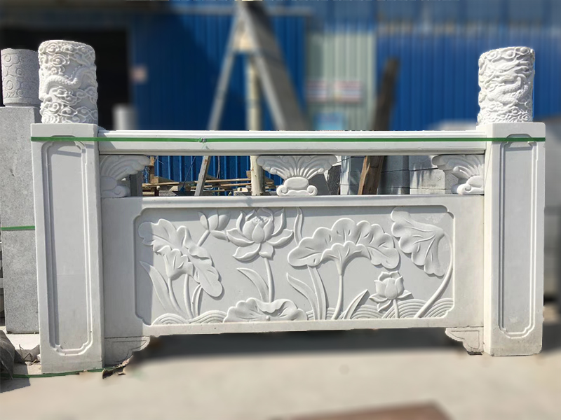 漢白玉石欄桿——荷花圖案(圖1)